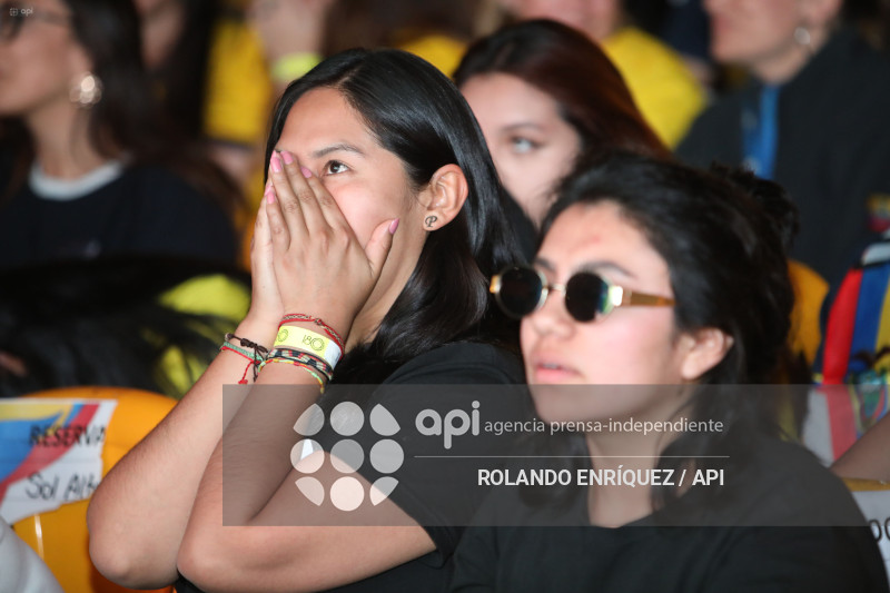 TRISTEZA HINCHAS ECUADOR