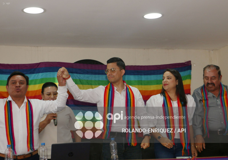 PACHAKUTIK ALCALDE DE QUITO