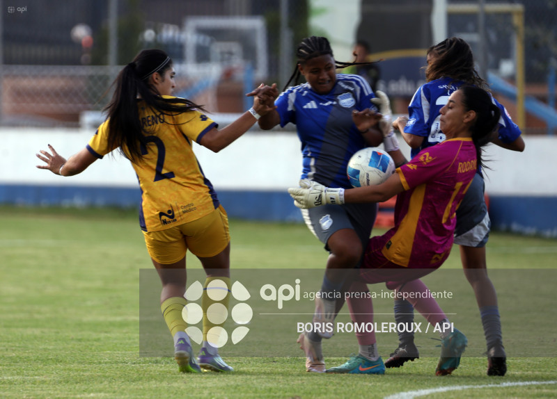 FBL-SUPERLIGA-FEMENINA- CARNERAS UPS-EMELEC