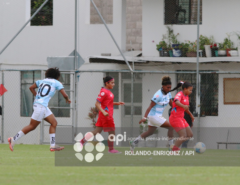 FBL SUPERLIGA FEMENINA NACIONAL VS ESPUCE