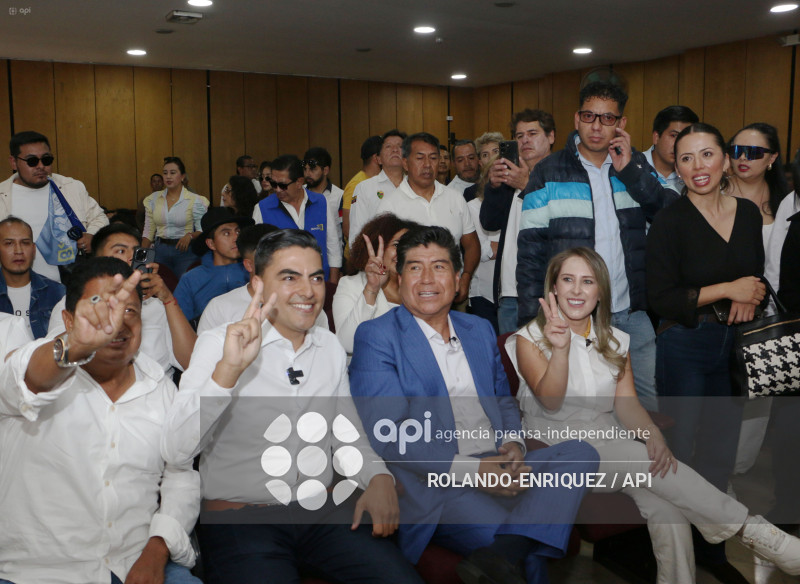 ACEPTACION CANDIDATURAS CARLA CEVALLOS Y JORGE YUNDA