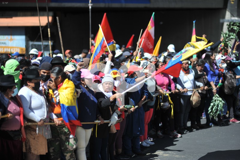 UIO-PROTESTAS-CONAIE-DIA 11-MUJERES