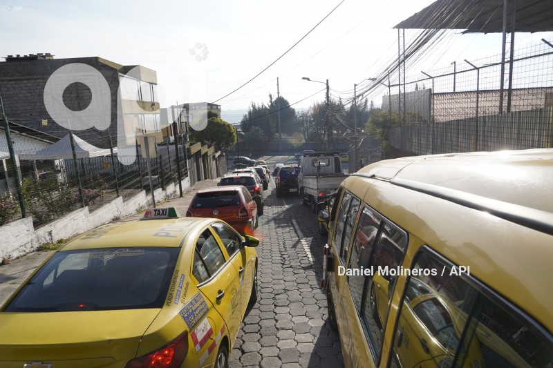 CONGESTION-VEHICULAR