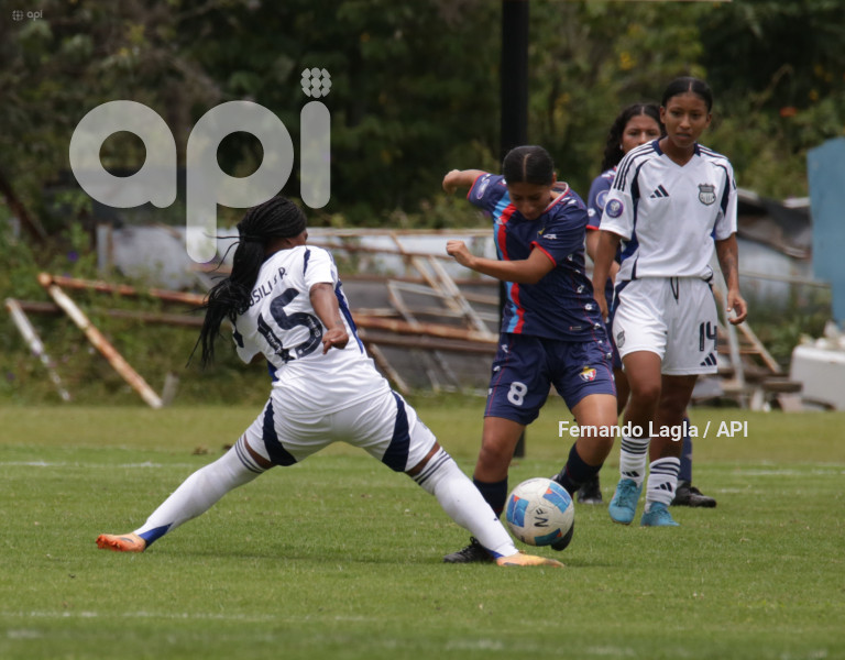 FBL SUPERLIGA FEMENINA NACIONAL VS EMELEC