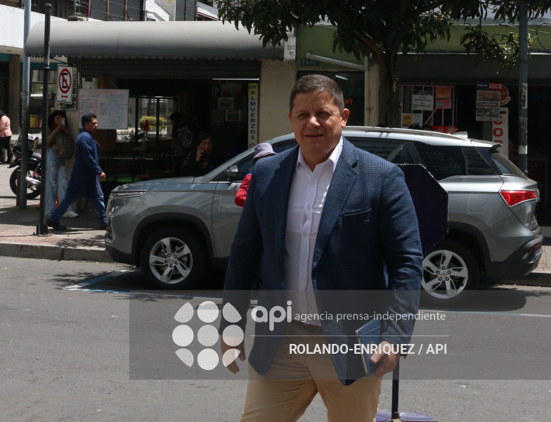 RENGEL FISCALIA CASO LEON DE TROYA