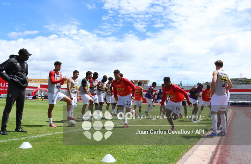 FBL-LIGAECUABET-LEONES FC-MANTA
