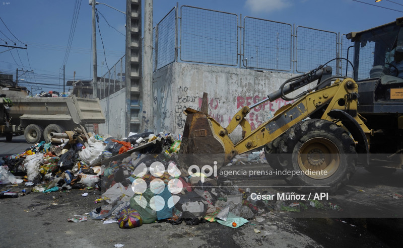 GYE-RECOLECCION BASURA DURAN