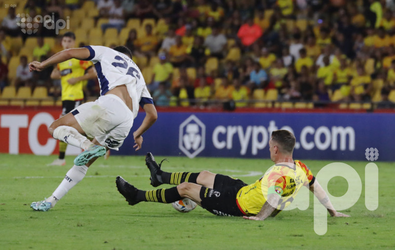 Talleres liquida 3-1 a Barcelona