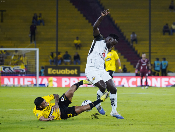 El íÍdolo recorta ventaja con IDV
