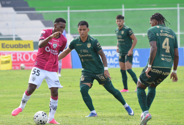 IDV repite dosis: gana 3-2 a Orense