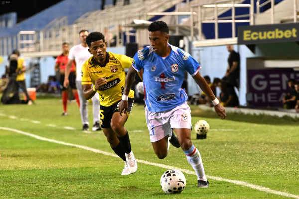 Atunero colista complica al idolo