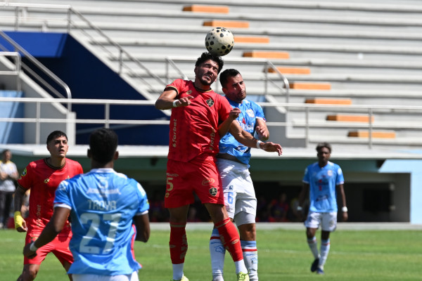 Manta y Aucas firman 0-0