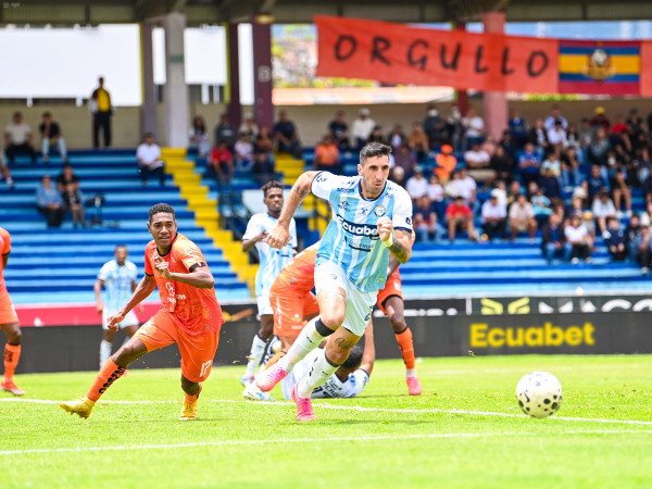 Libertad pulveriza 4-0 a Guayaquil City