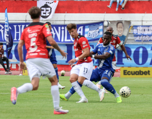 Emelec enjaula 3-1 a Leones FC en Ibarra