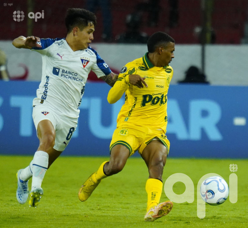 Mirassol somete 2-0 a Liga de Quito