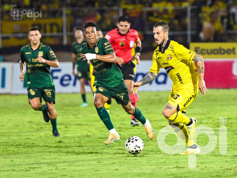 Orense rescata 1-1 frente a Barcelona