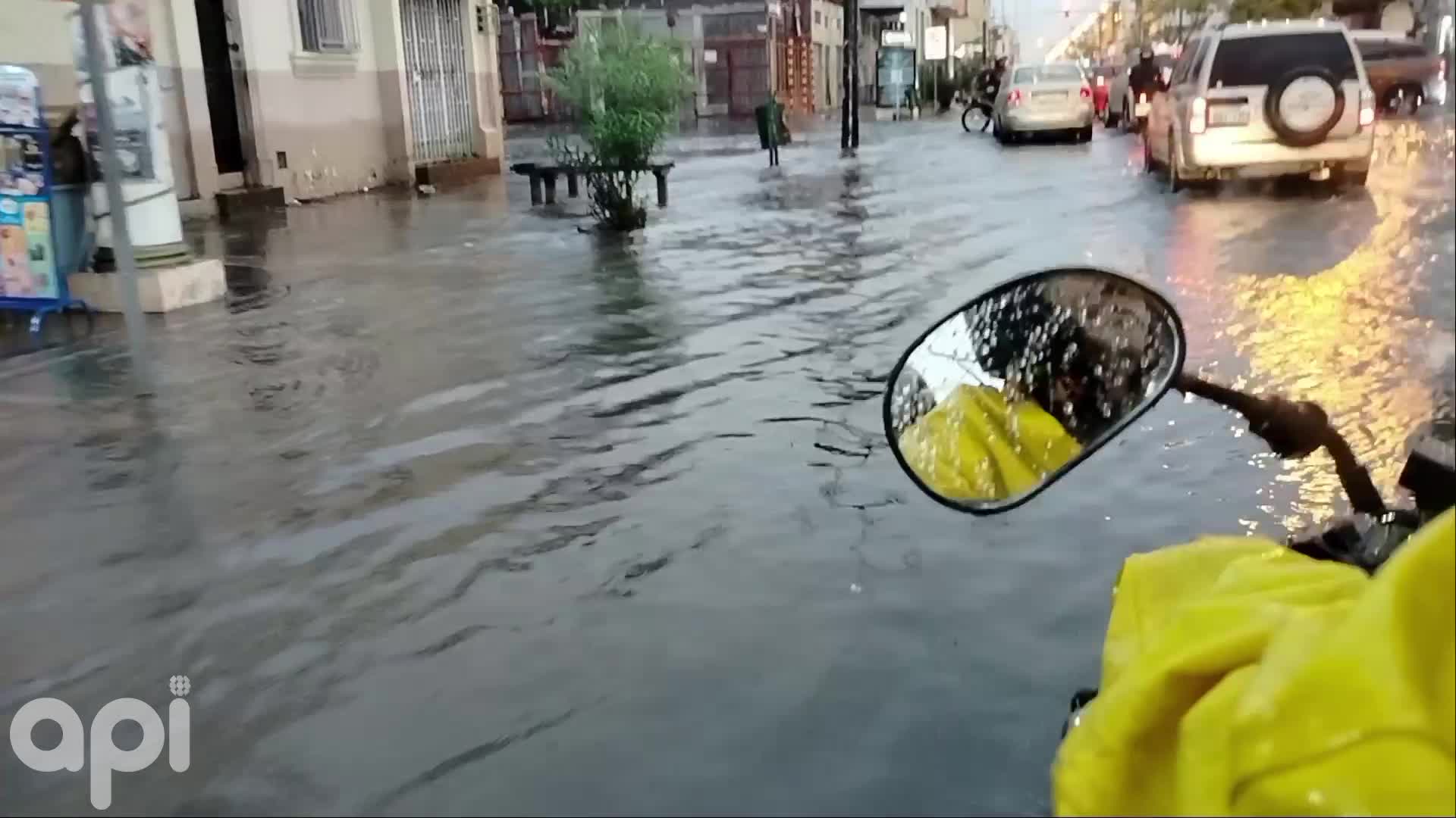 INUNDACIONES GUAYAQUIL
